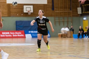 Bild 76 - wBJ SV Henstedt Ulzburg - HSG Holstein Kiel/Kronshagen : Ergebnis: 30:28